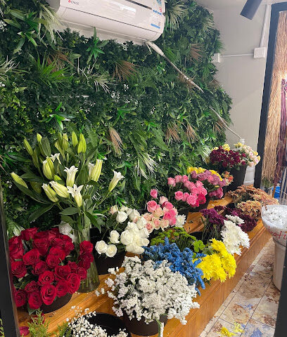 زهرة التفاح للورود والهدايا - أبها - +966 57 141 3199