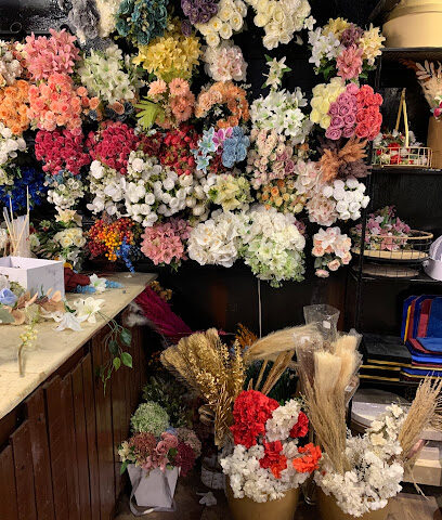 ركن لمسات للحفلات والهدايا - الرس - +966 50 442 1203