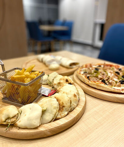 شاورما حتمية - الزلفي - +966 50 664 5519