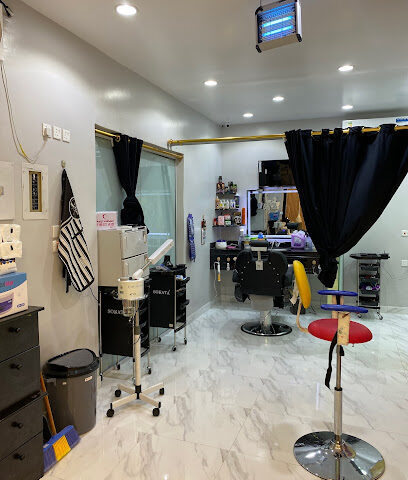 صالون عيش جوك للحلاقة الرجالية - الوجه - +966 53 223 4027