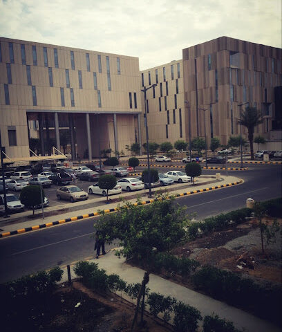كلية الطب - جدة - +966 12 224 5000