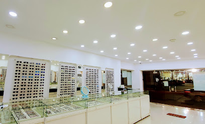 البصريات الكبرى - جازان - +966 59 354 4002