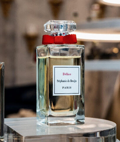 احساس عطر - تبوك - +966 56 927 8000