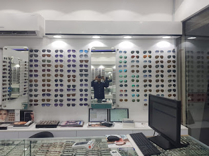 نظارات الجامعة - جدة -
