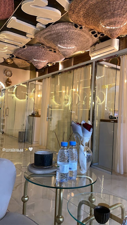 رويال استديو - Saudi Arabia|Al Madinah Al Munawwarah 42315|Al'uyun|King Abdullah Branch Rd