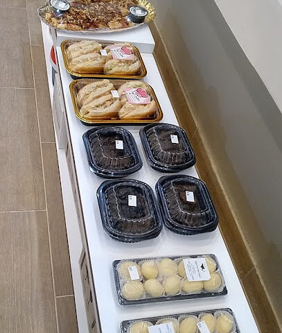 ركن المنتقى - ينبع - +966 50 411 3251
