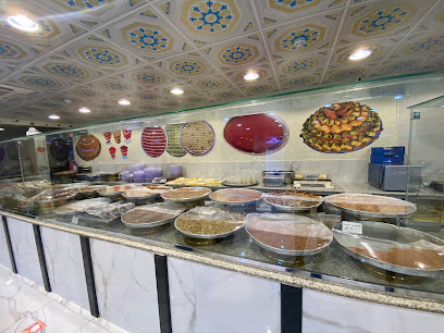 حلويات ملك الكنافة النابلسية - الجبيل - +966 50 203 1919