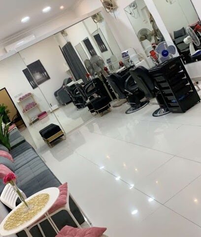 صالون أمل مشغل أمل - بريدة - +966 55 520 3784