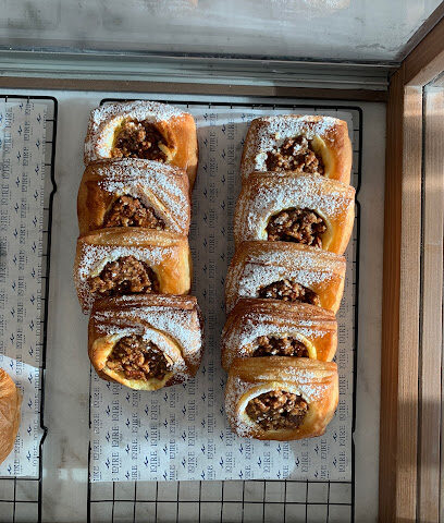 Loire Bakery - لوار بيكري - الرس -