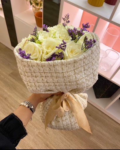 10 petals - Saudi Arabia|Al Khobar 34445|Al Aqrabiyah|22nd St